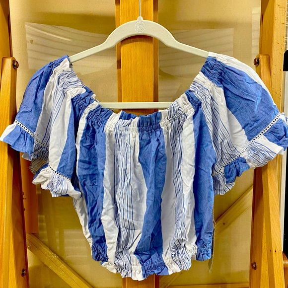 Women’s Blouse - Picture 1 of 3